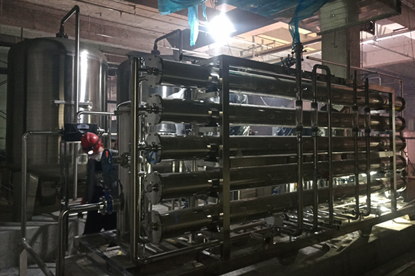 北京大兴机场反渗透水处理项目一角